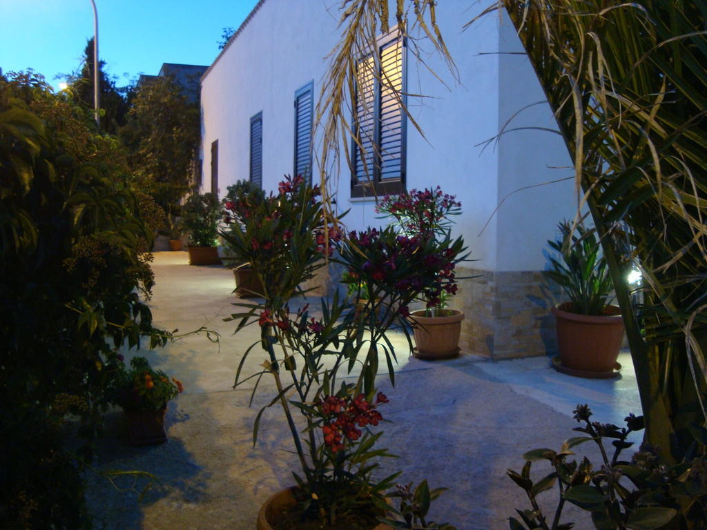 La Ninfea Bed & Breakfast Valderice Exterior foto